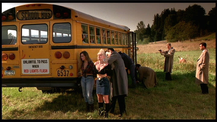 FWWM school bus scene :: Twin Peaks Gazette Message Board - Powered by  JorkelBB 2006 (beta)